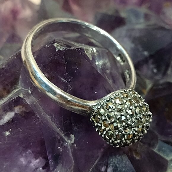 Sterling Silver Marcasite Sphere Ring - Picture 4 of 9
